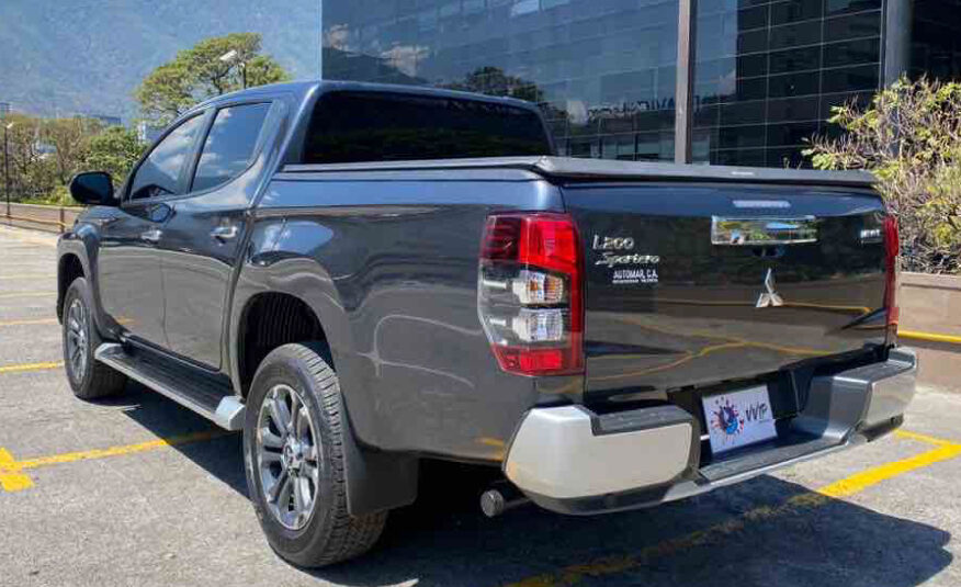 Mitsubishi L200 – Año 2022