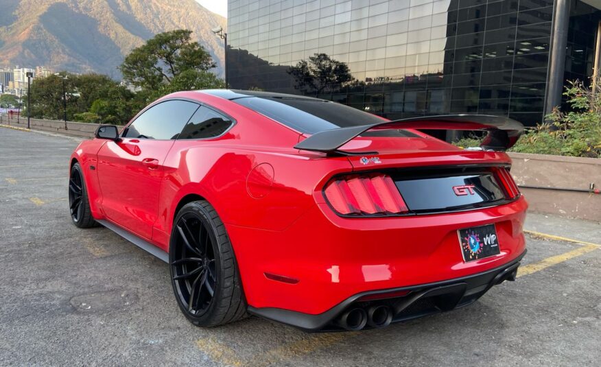 Ford Mustang V8 Coyote – Año 2017