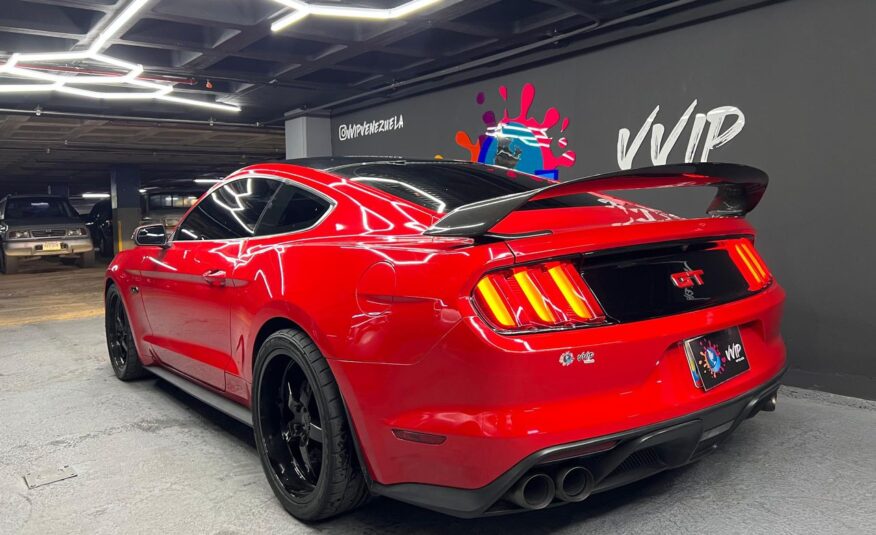 Ford Mustang V8 Coyote – Año 2017