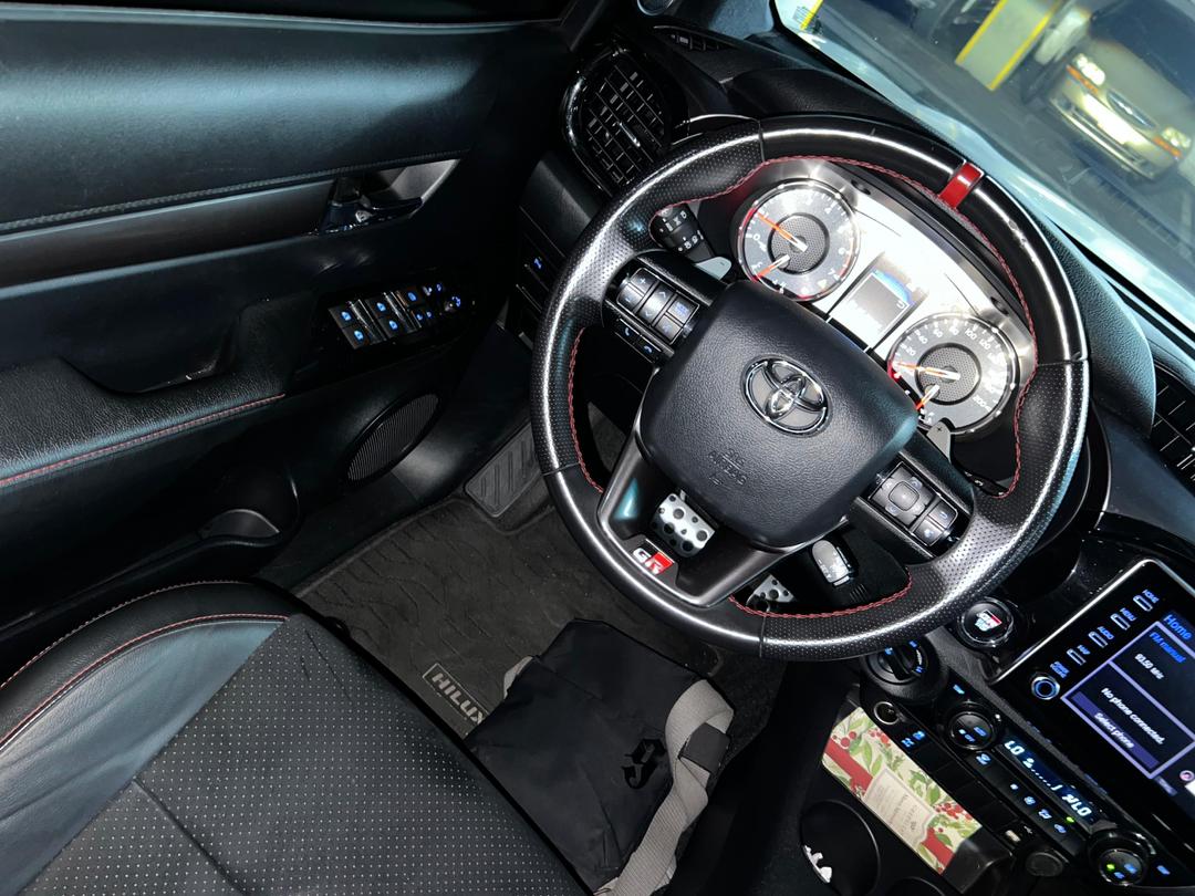 Toyota Hilux GR – Año 2022
