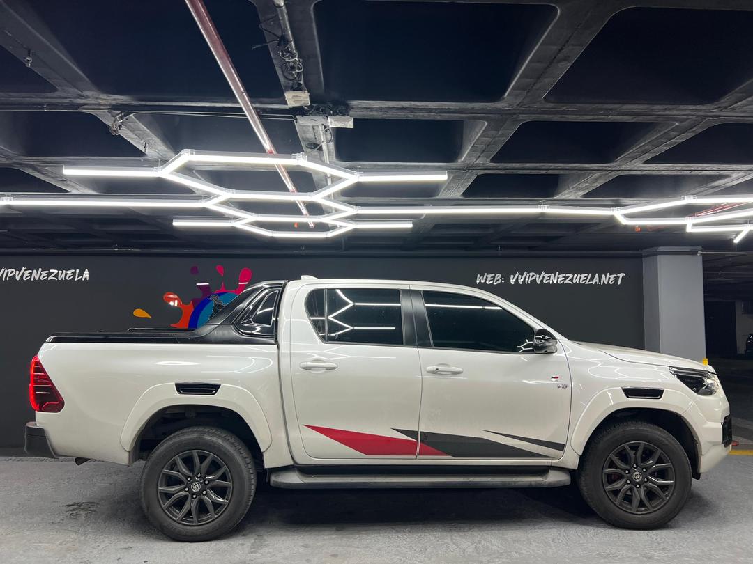 Toyota Hilux GR – Año 2022