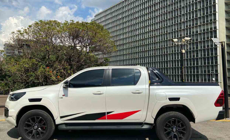 Toyota Hilux GR – Año 2022