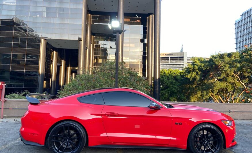 Ford Mustang V8 Coyote – Año 2017