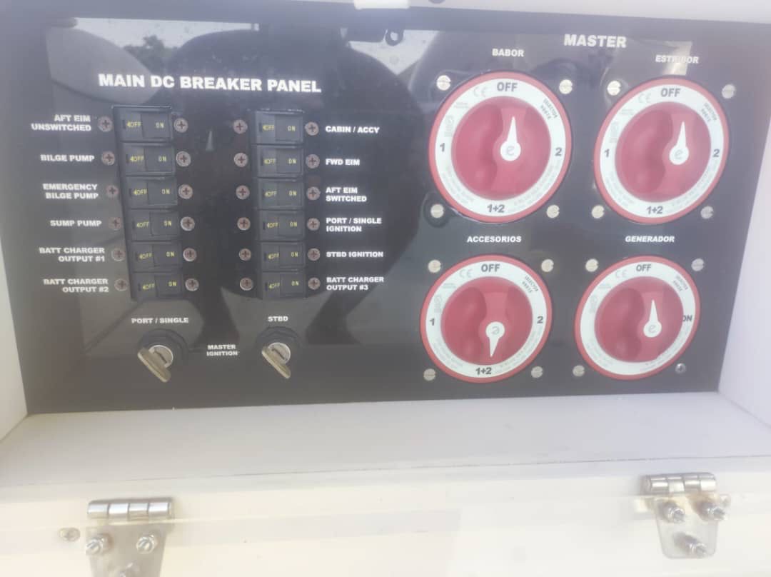 Sea Ray Sundancer 280 30 Pies – Año 2004