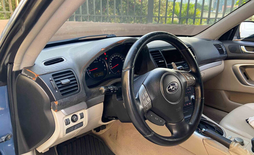 Subaru Legacy 3.0 – Año 2007
