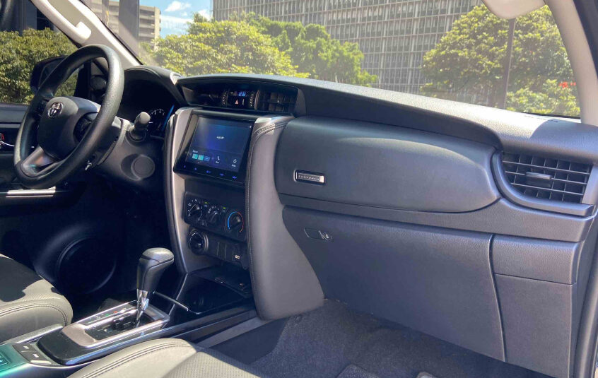 Toyota Fortuner 2.7L – Año 2024