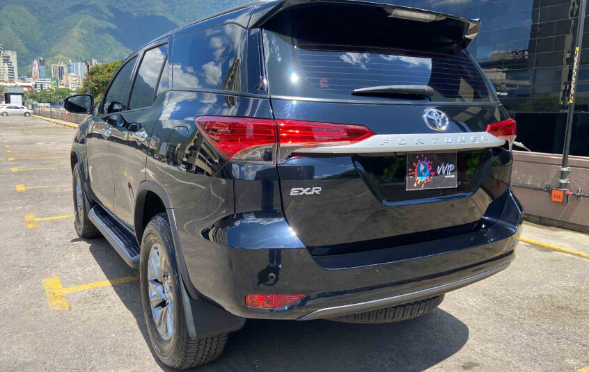 Toyota Fortuner 2.7L – Año 2024