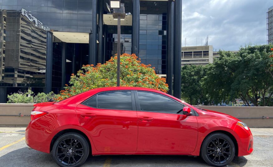 Toyota Corolla S – Año 2016