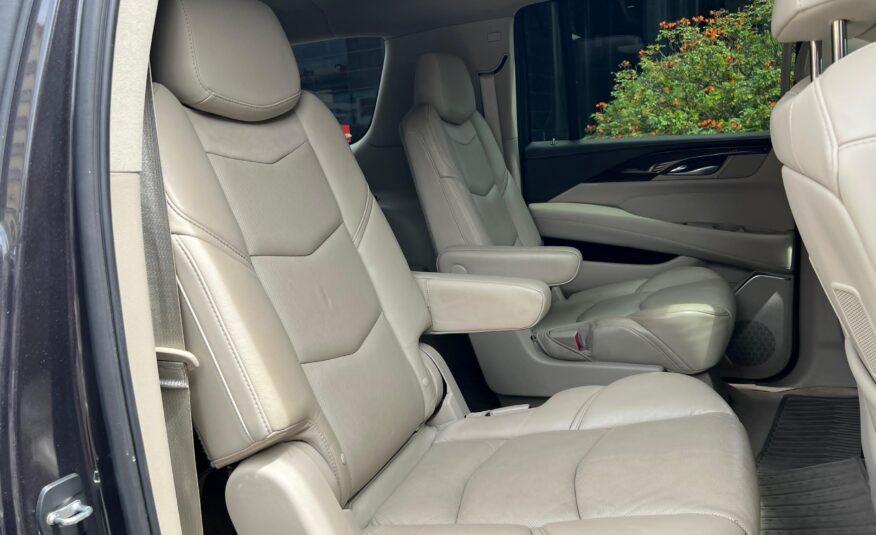 Cadillac Escalade V8 / 6.2L – Año 2018