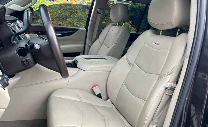 Cadillac Escalade V8 / 6.2L – Año 2018