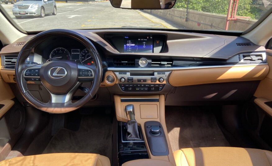 Lexus 350 Blindada Nivel III – Año 2016