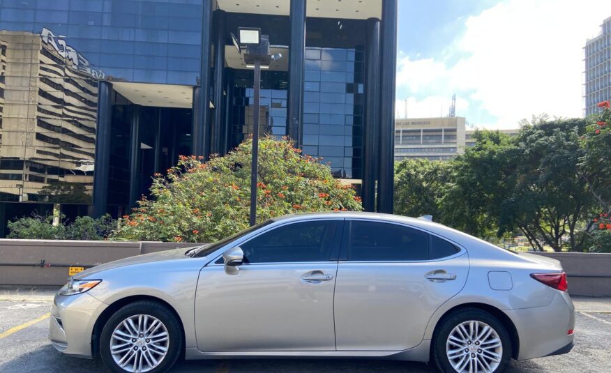 Lexus 350 Blindada Nivel III – Año 2016