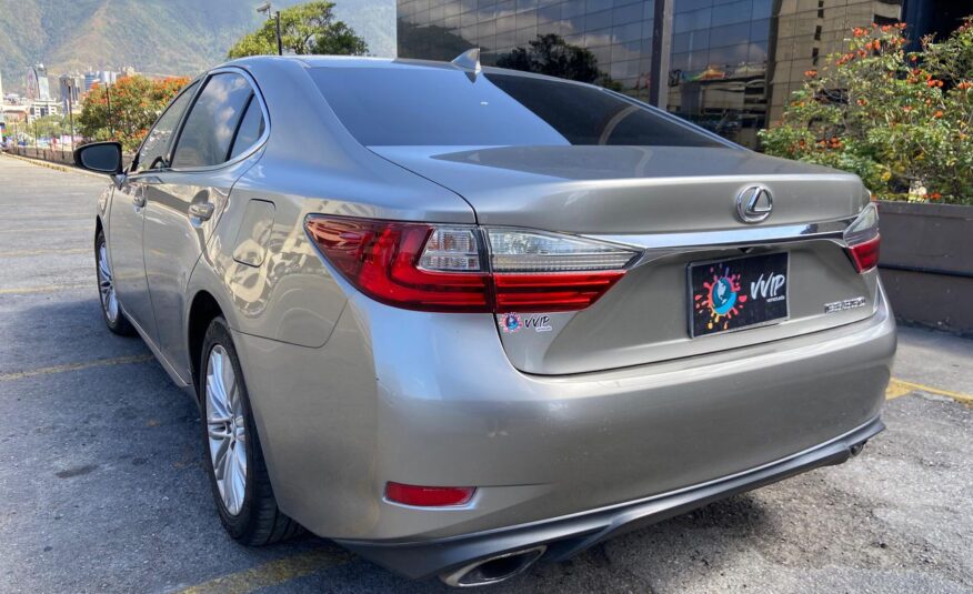 Lexus 350 Blindada Nivel III – Año 2016