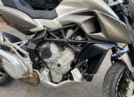 MV Agusta Stralade 800 – Año 2016