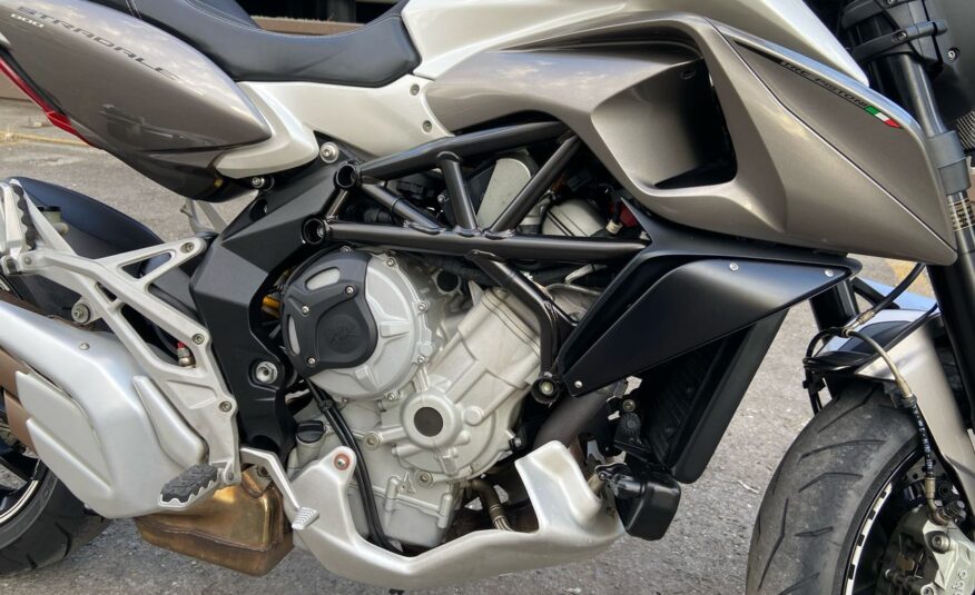 MV Agusta Stralade 800 – Año 2016