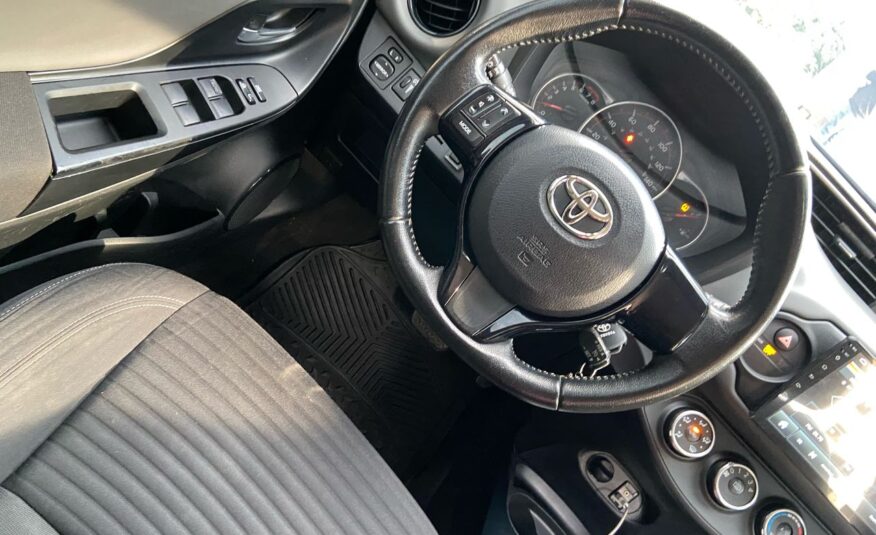 Toyota Yaris SE – Año 2015