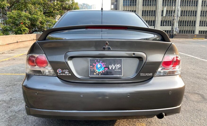 Mitsubishi Lancer Touring 2.0 – Año 2013