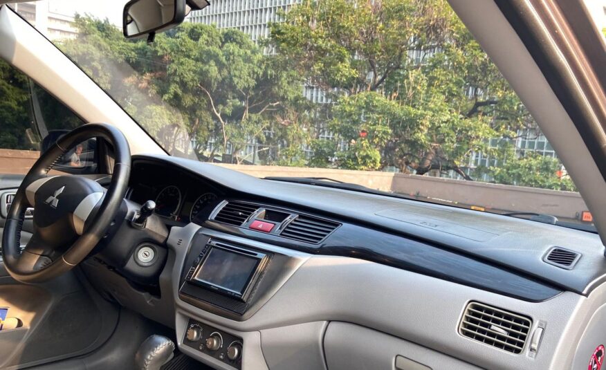 Mitsubishi Lancer Touring 2.0 – Año 2013