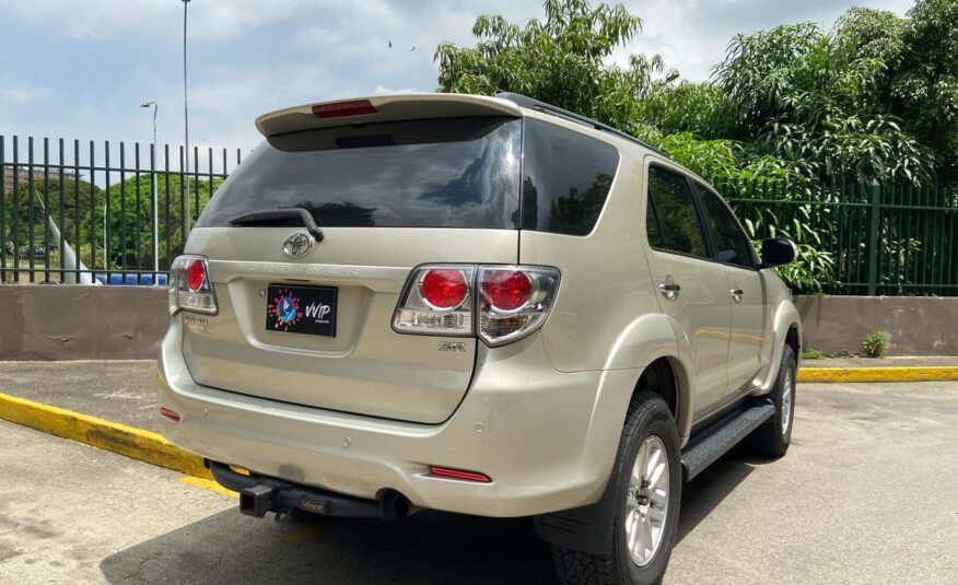 Toyota Fortuner – Año 2018