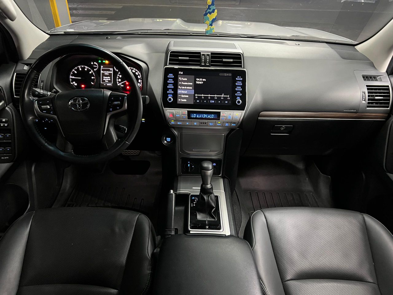 Toyota Prado VX – Año 2022