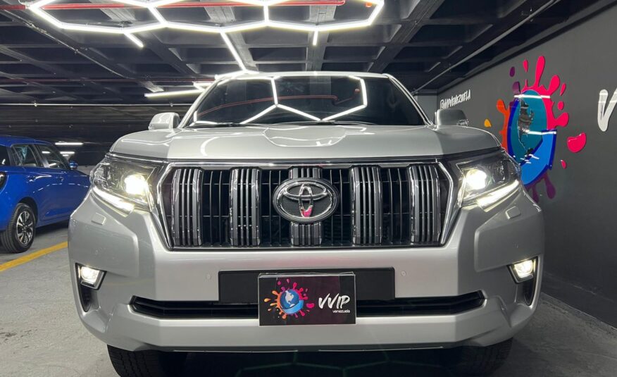 Toyota Prado VX – Año 2022