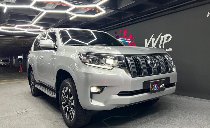 Toyota Prado VX – Año 2022