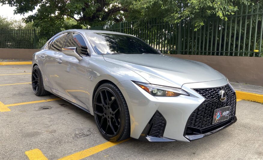 Lexus IS 350 FSport – Año 2021