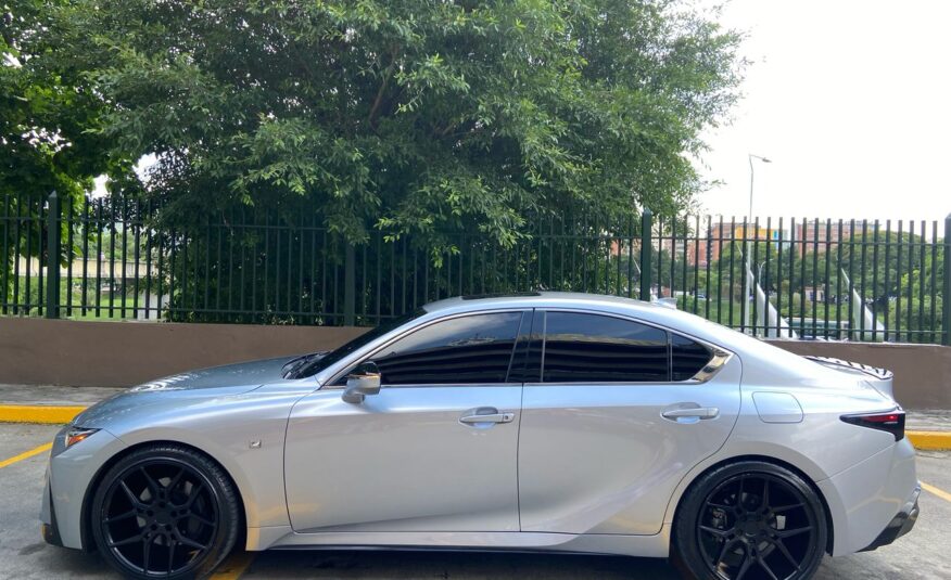 Lexus IS 350 FSport – Año 2021
