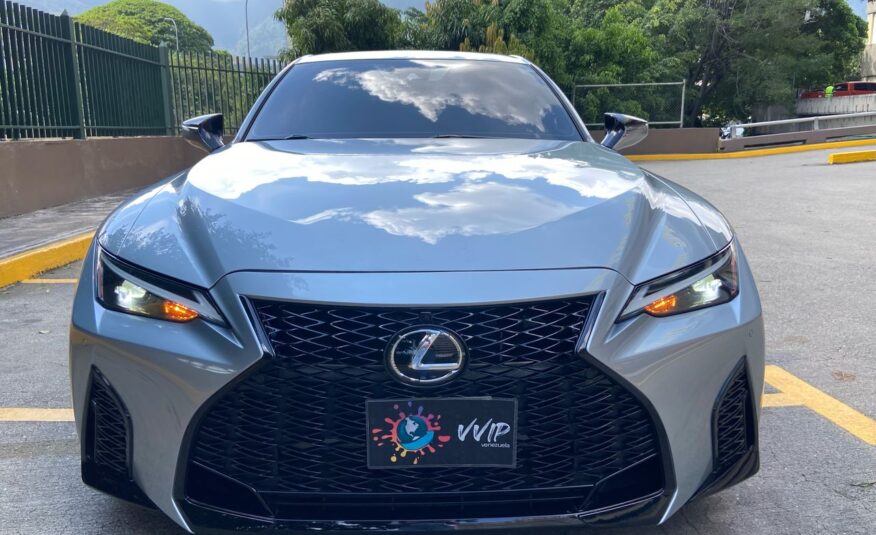 Lexus IS 350 FSport – Año 2021
