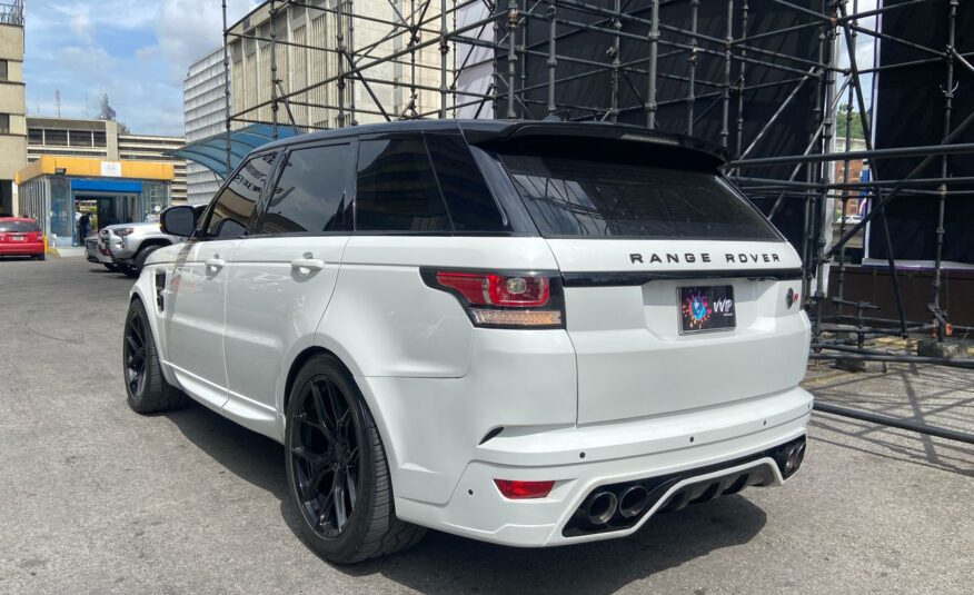Land Rover Ranger Rover SVR – Año 2017