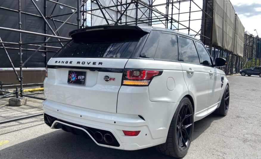 Land Rover Ranger Rover SVR – Año 2017