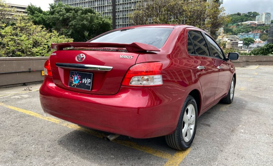 Toyota Yaris Belta – Año 2008