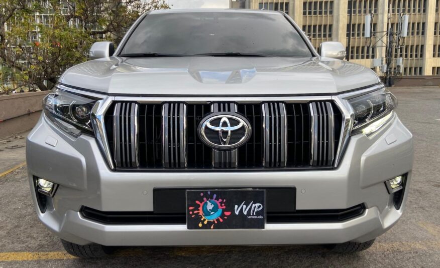 Toyota Prado VX – Año 2022