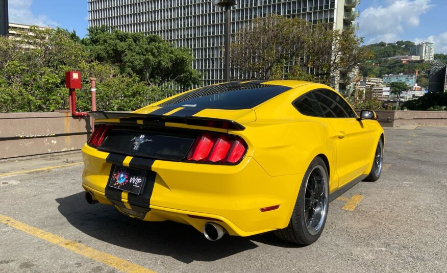 Ford Mustang – Año 2015