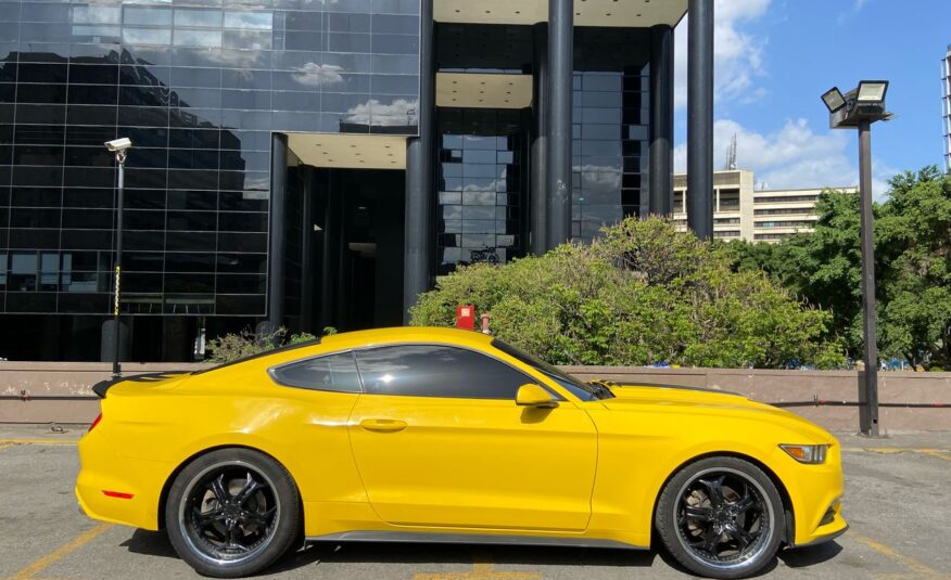 Ford Mustang – Año 2015