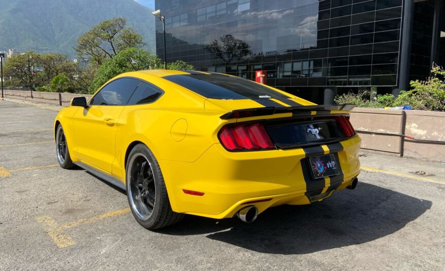 Ford Mustang – Año 2015