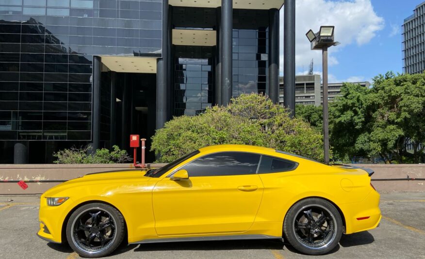 Ford Mustang – Año 2015