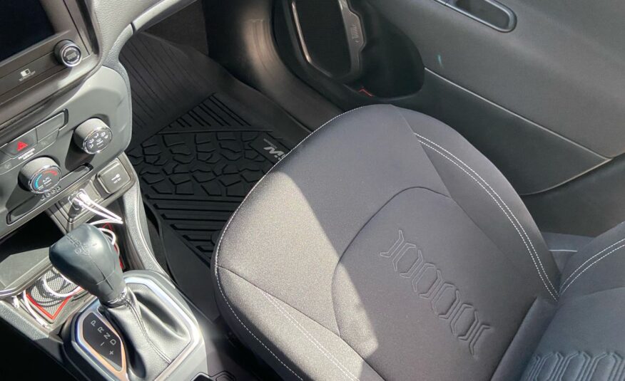 Jeep Renegade Sport T276 – Año 2023