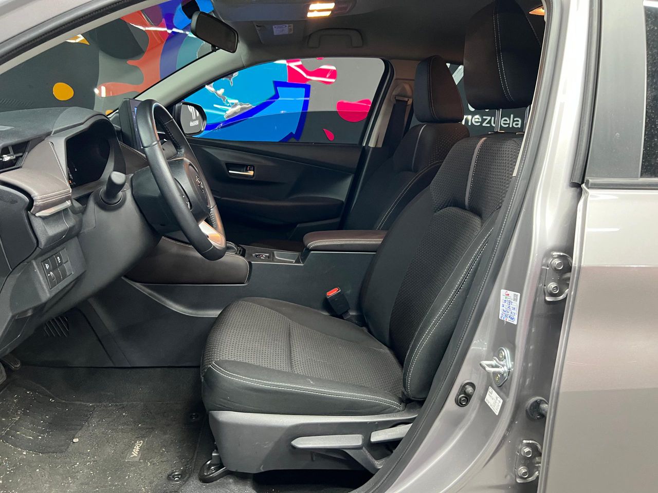 Toyota Yaris E – Año 2023