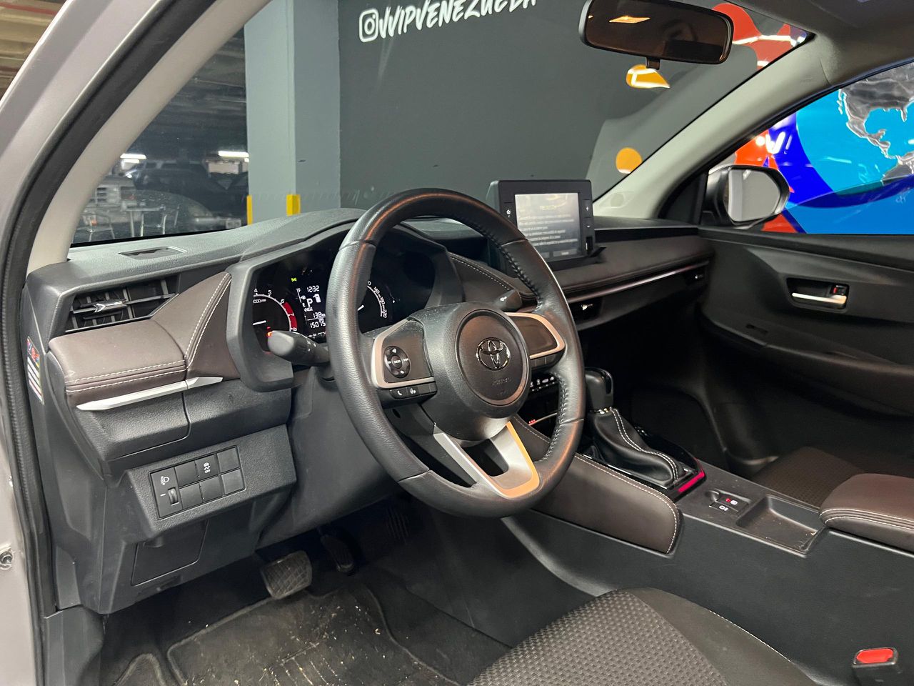 Toyota Yaris E – Año 2023