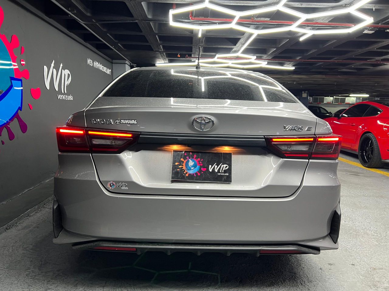 Toyota Yaris E – Año 2023