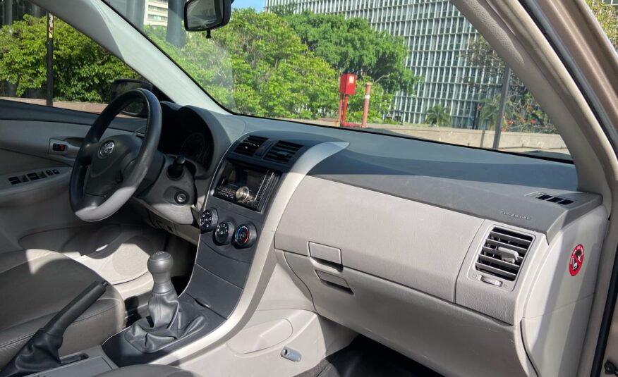 Toyota Corolla XEI – Año 2010
