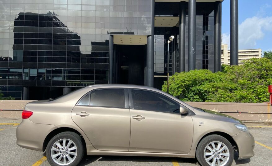 Toyota Corolla XEI – Año 2010