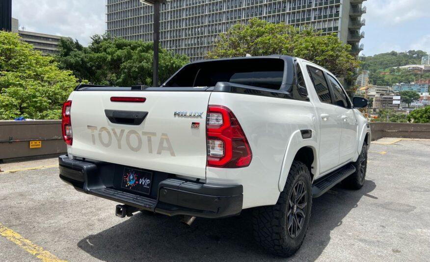 Toyota Hilux GR – Año 2022