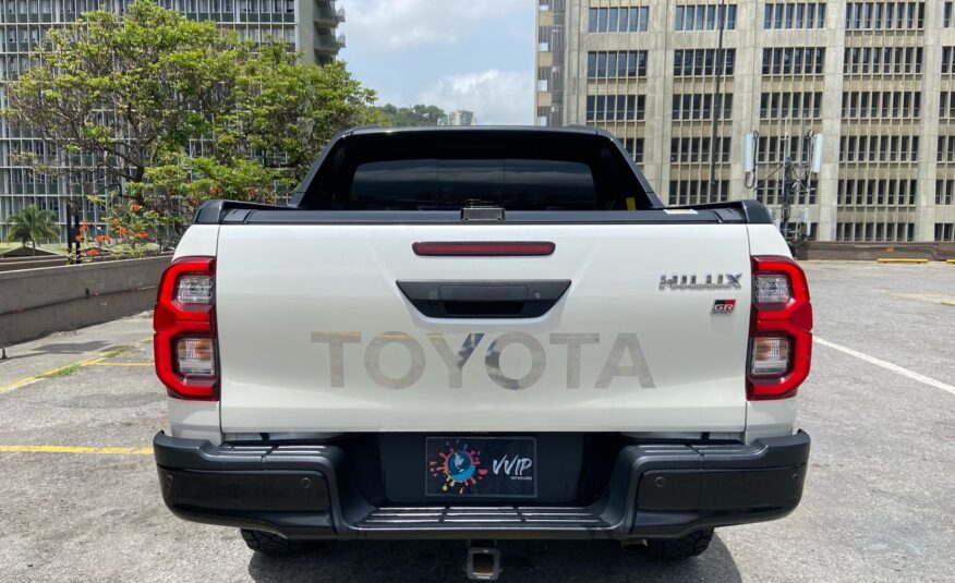 Toyota Hilux GR – Año 2022