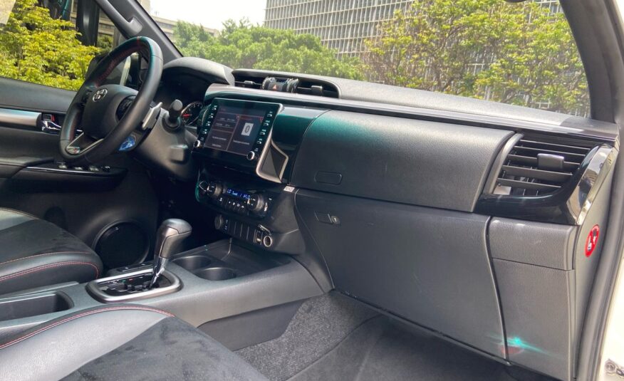Toyota Hilux GR – Año 2022