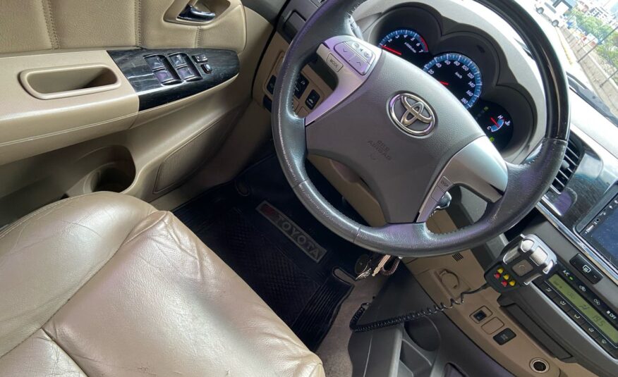 Toyota Fortuner – Año 2012