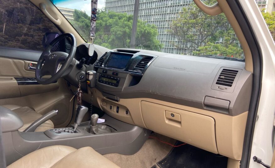 Toyota Fortuner – Año 2012