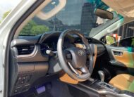 Toyota Fortuner VXR V6 – Año 2025