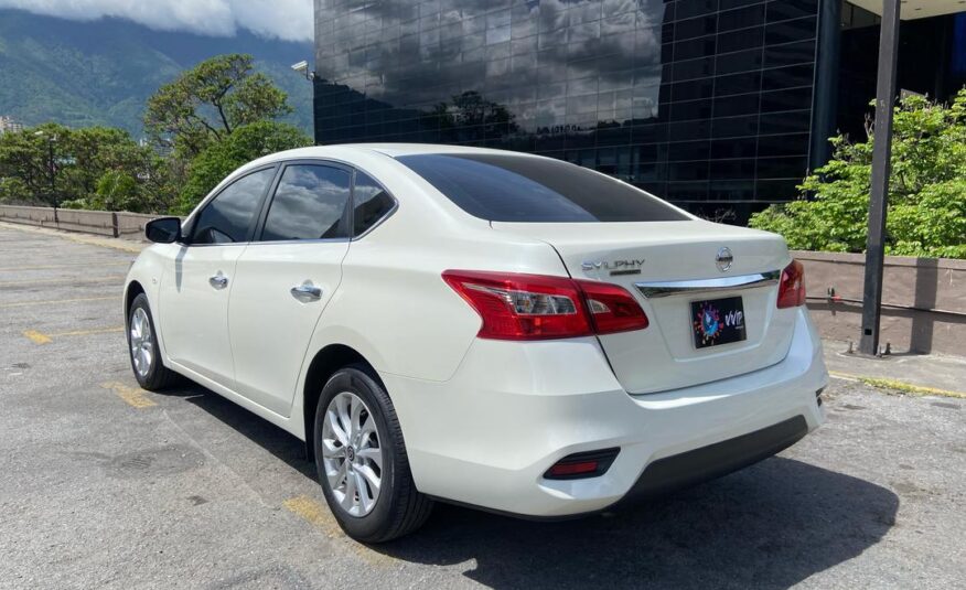 Nissan Sylphyn – Año 2023